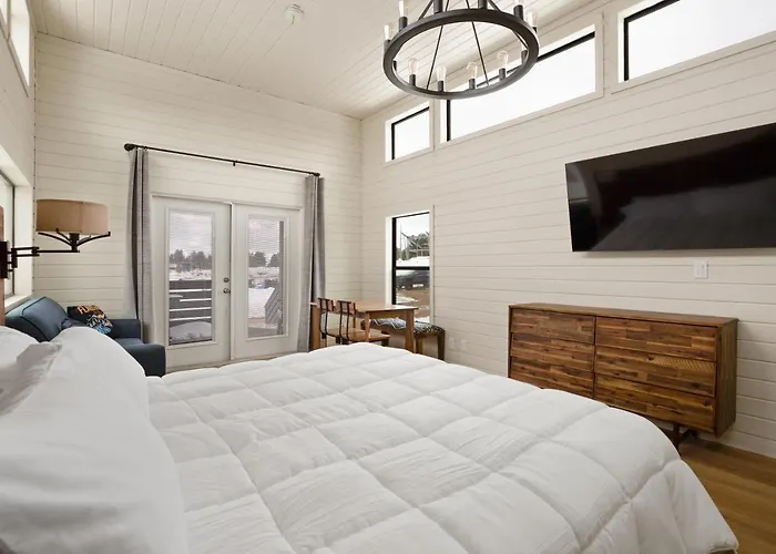 Hotel Village Camp Flagstaff *